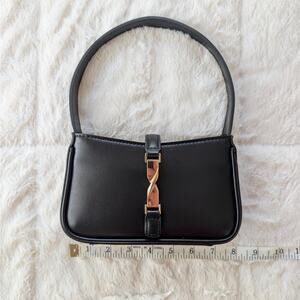 Aldo "Abrielle" black shoulder bag faux leather, zipper closure, gold accent